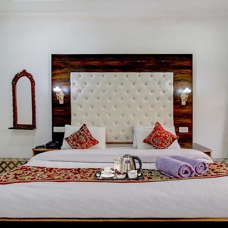 Hotel Royal Hameed Srīnagar Exterior foto