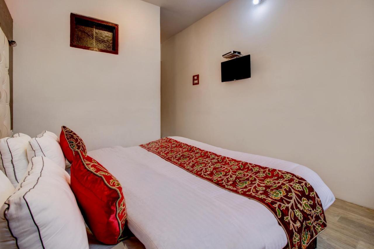 Hotel Royal Hameed Srīnagar Exterior foto
