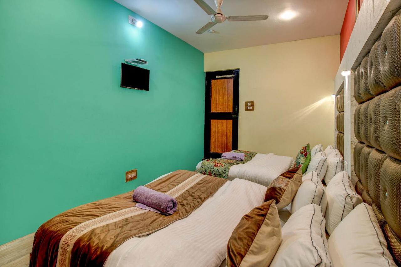 Hotel Royal Hameed Srīnagar Quarto foto