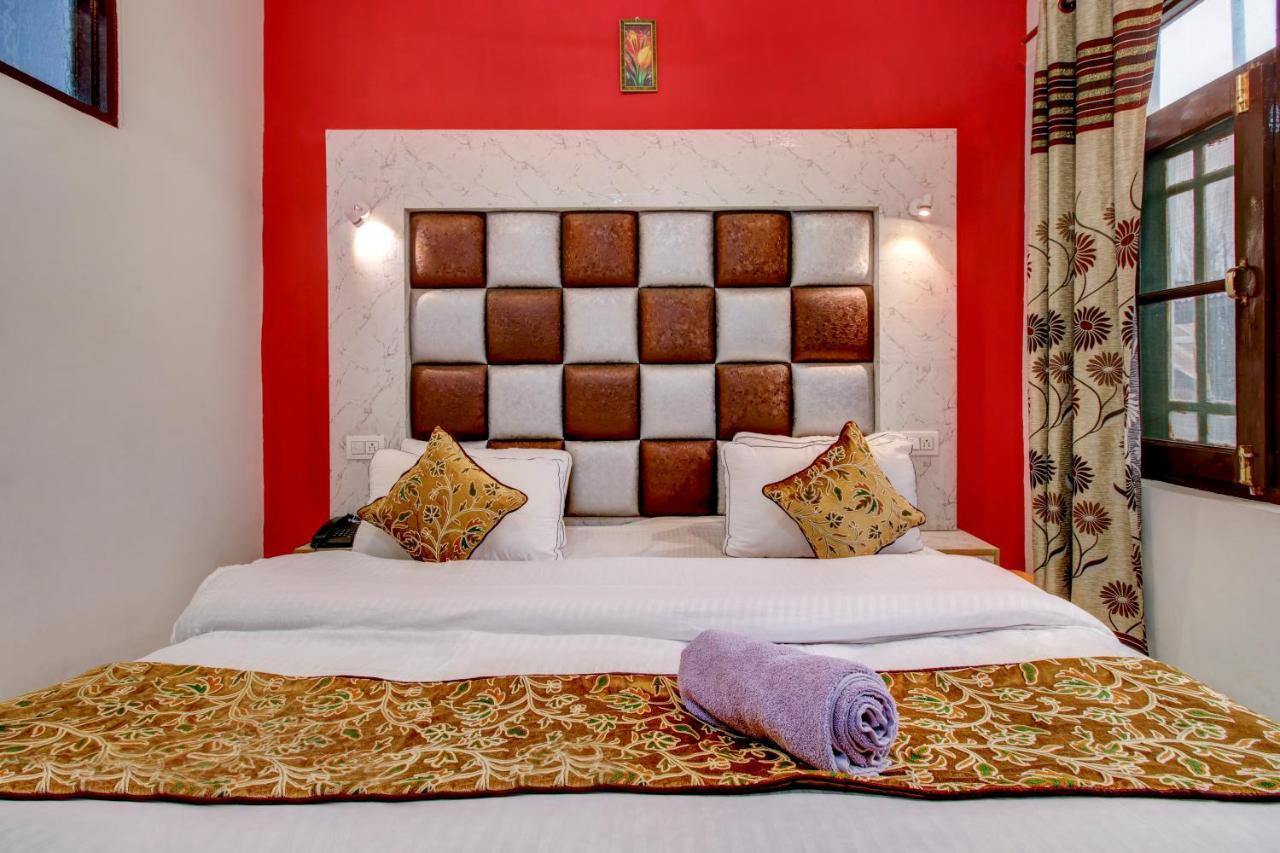Hotel Royal Hameed Srīnagar Exterior foto